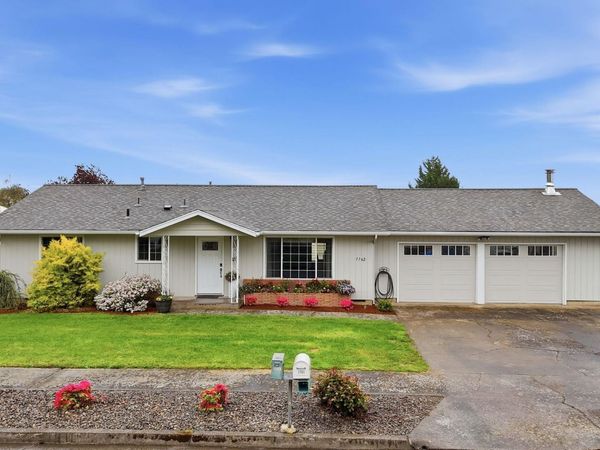 7762 45th Pl NE, Salem, OR 97305