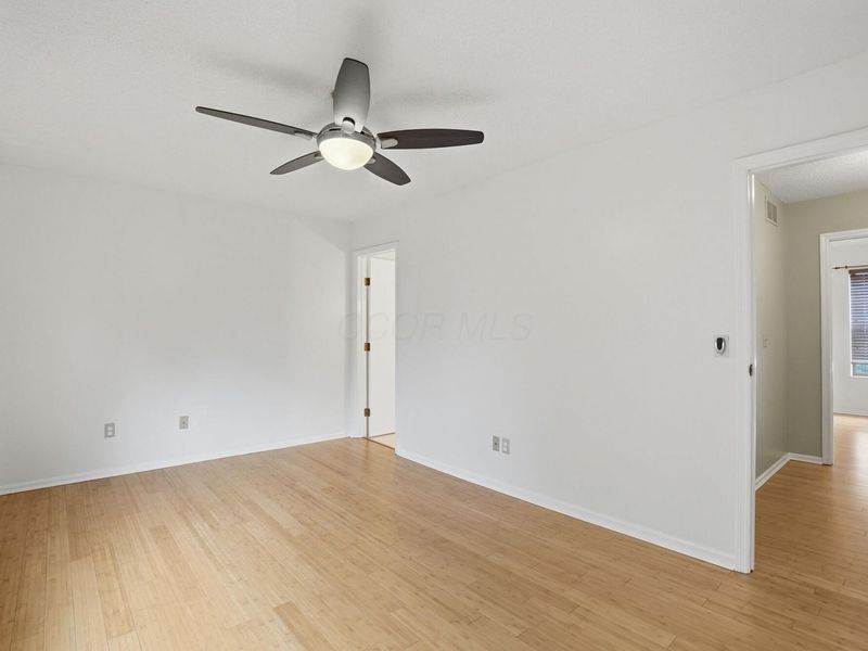 8397 Cliffthorne Way, Columbus, OH 43235 Photo 17