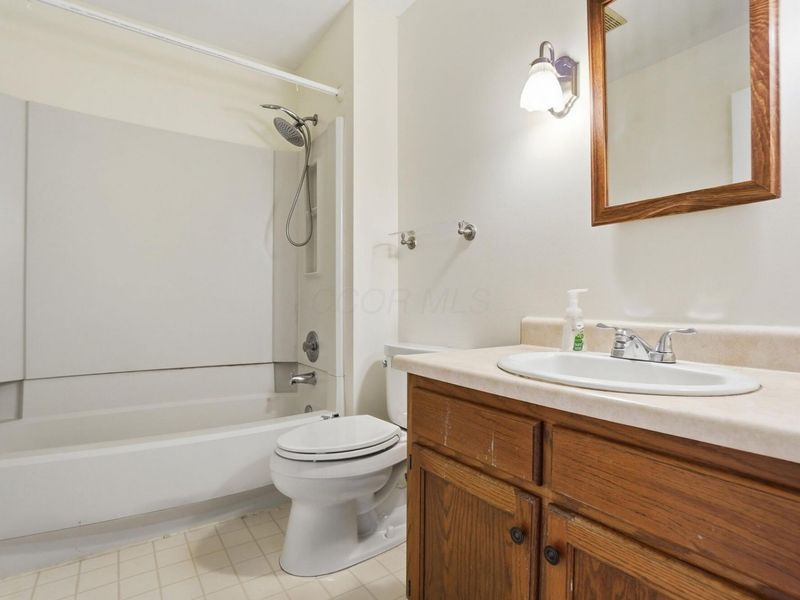 8397 Cliffthorne Way, Columbus, OH 43235 Photo 19