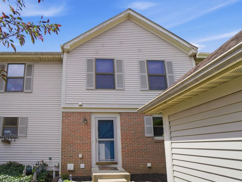 8397 Cliffthorne Way, Columbus, OH 43235 Photo 2