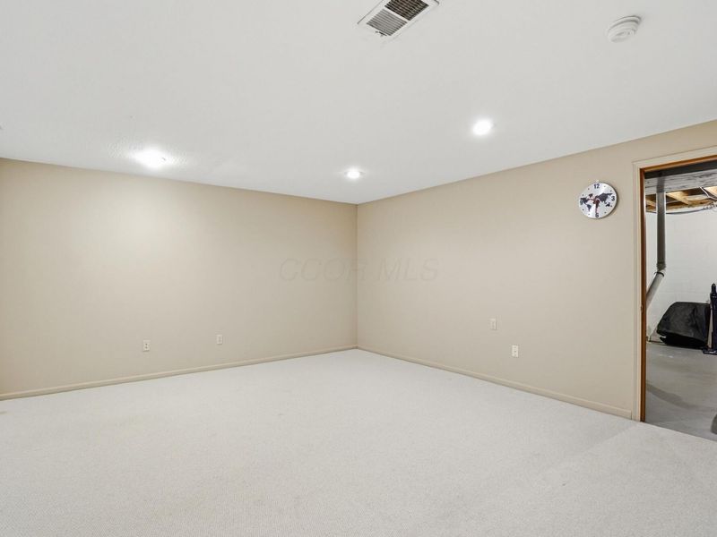 8397 Cliffthorne Way, Columbus, OH 43235 Photo 27