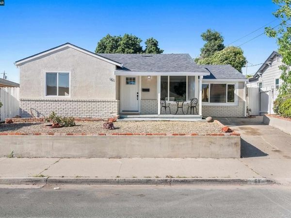 61 E 13th St, Antioch, CA 94509