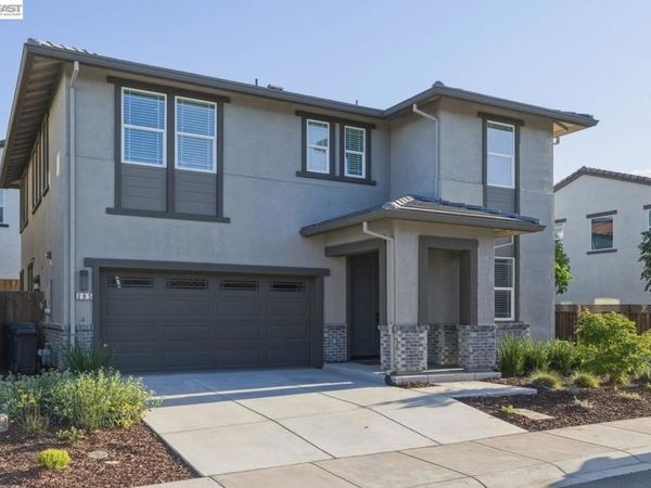 385 Ramos Ranch Rd, Oakley, CA 94561