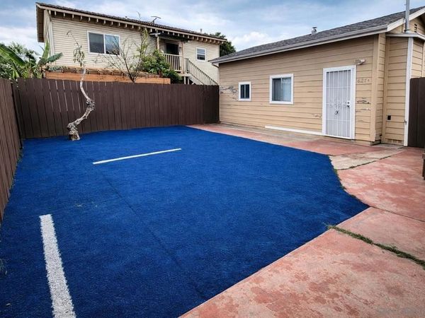 627 W 6th Ave, Escondido, CA 92025