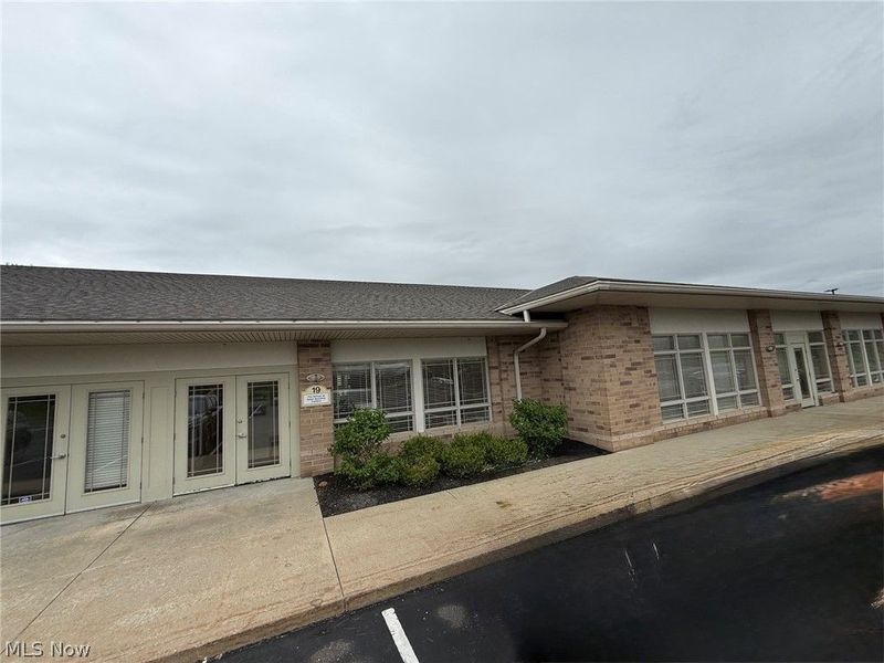 31320 Solon Road, Unit 19, Solon, OH 44139 Photo 1