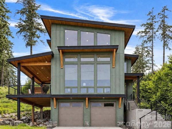 76 Busters Drive, Waynesville, NC 28786