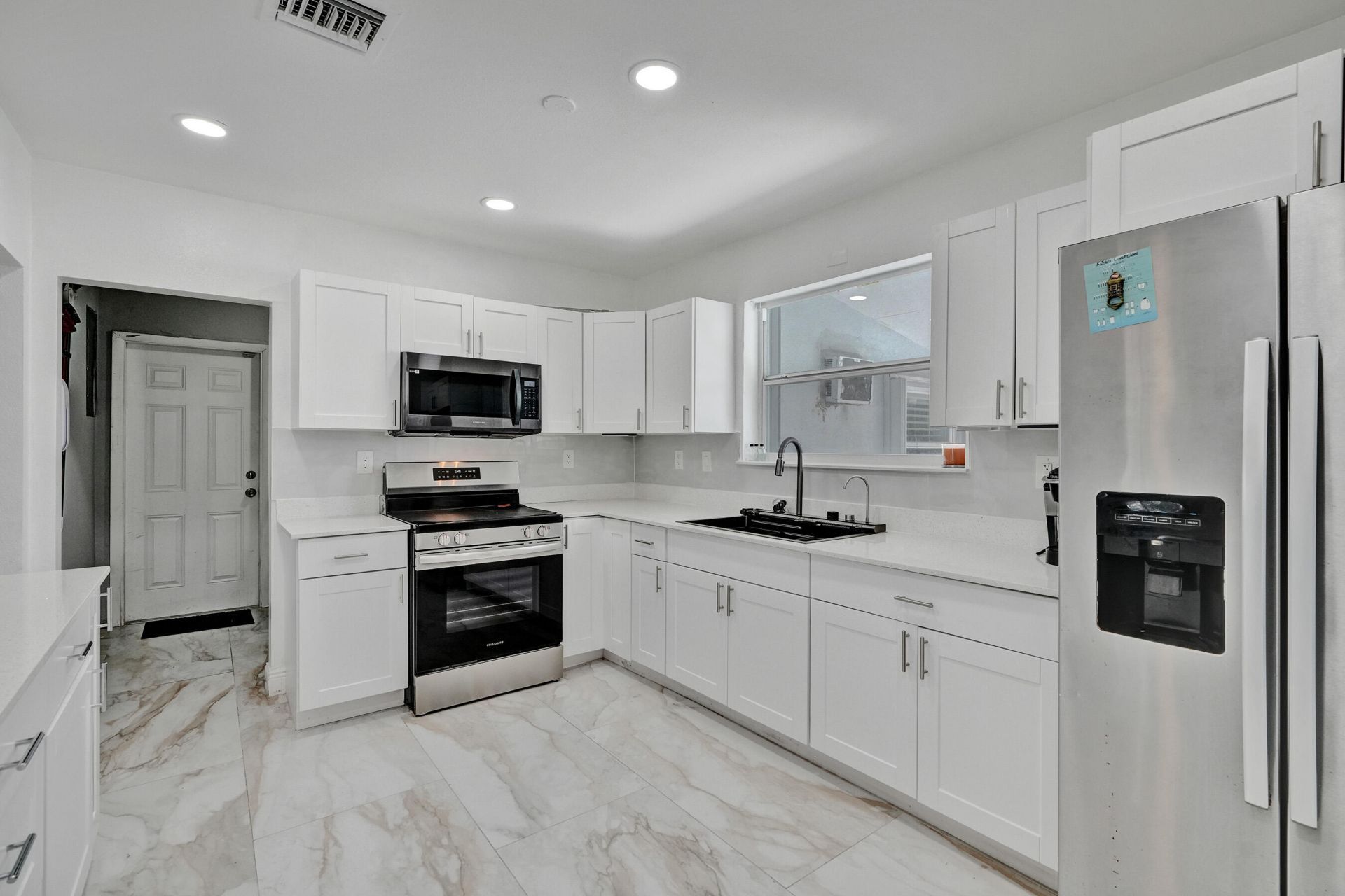 2320 NW 191st Terrace, Miami Gardens, FL 33056 Photo