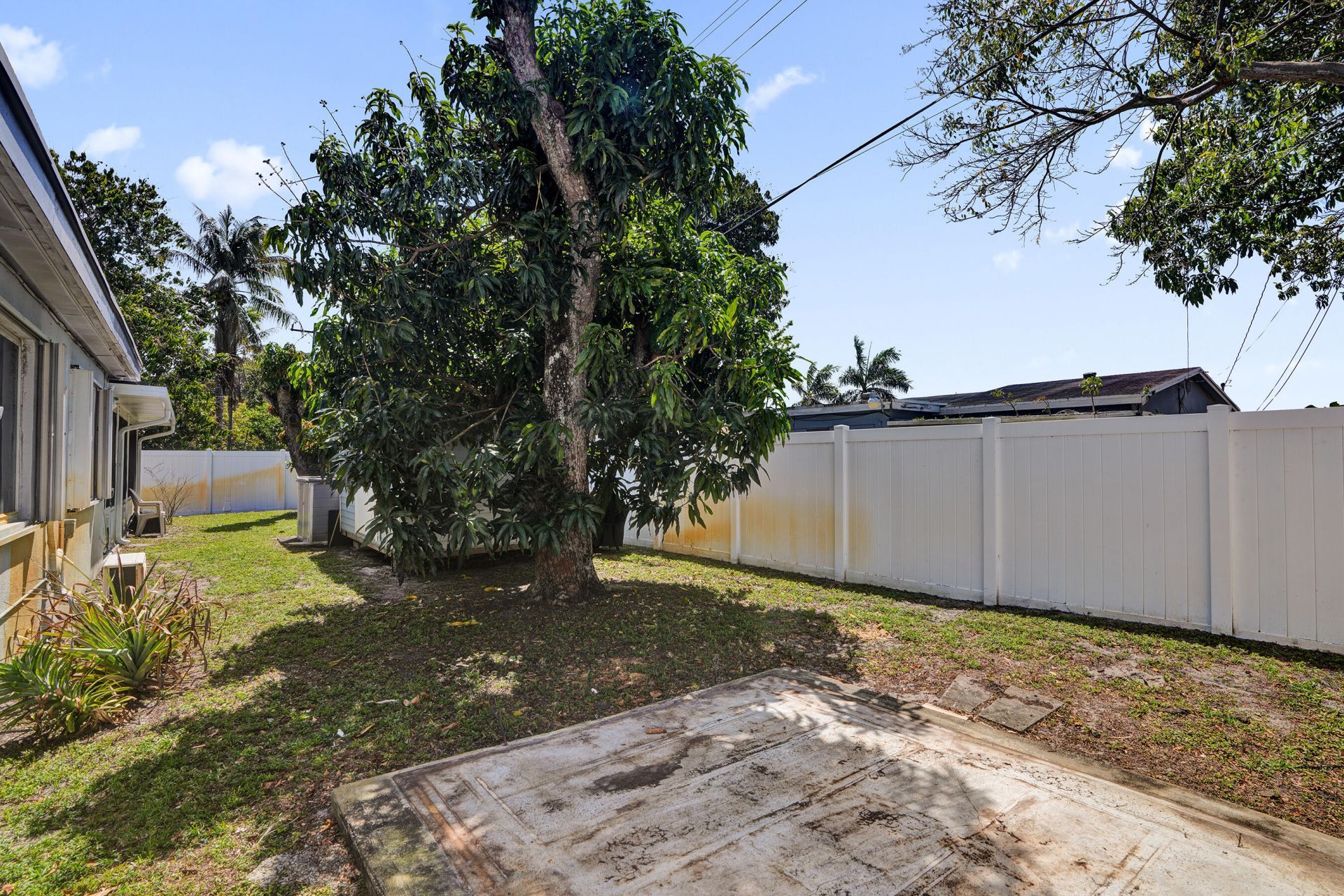 2320 NW 191st Terrace, Miami Gardens, FL 33056 Photo