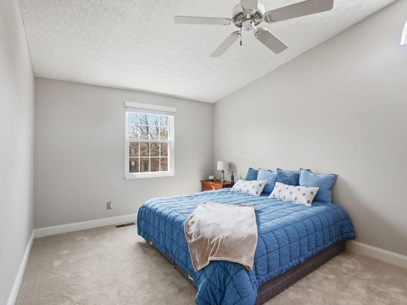 5598 Barney Drive, Dublin, OH 43016 Photo 24