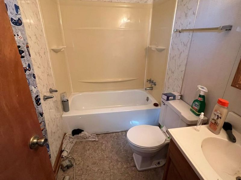 1710 Walnut, Fostoria, OH 44830 Photo 11