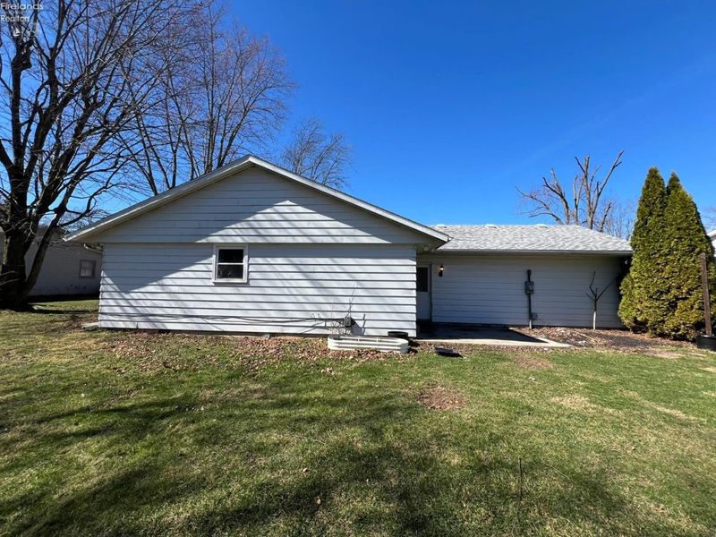 1710 Walnut, Fostoria, OH 44830 Photo 16