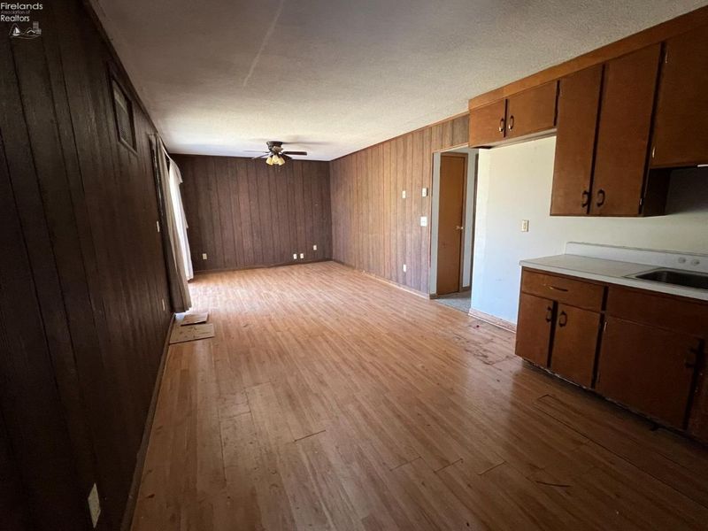 1710 Walnut, Fostoria, OH 44830 Photo 6