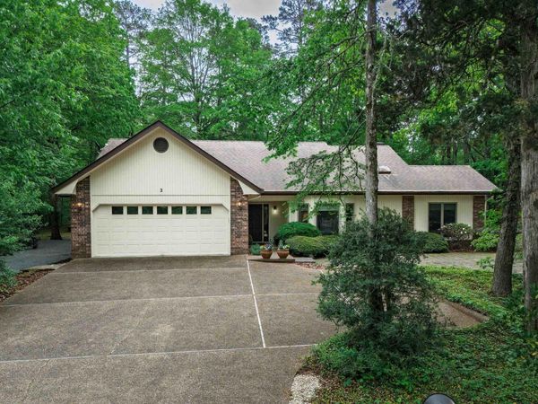 2 Balboa Cove, Hot Springs Village, AR 71909