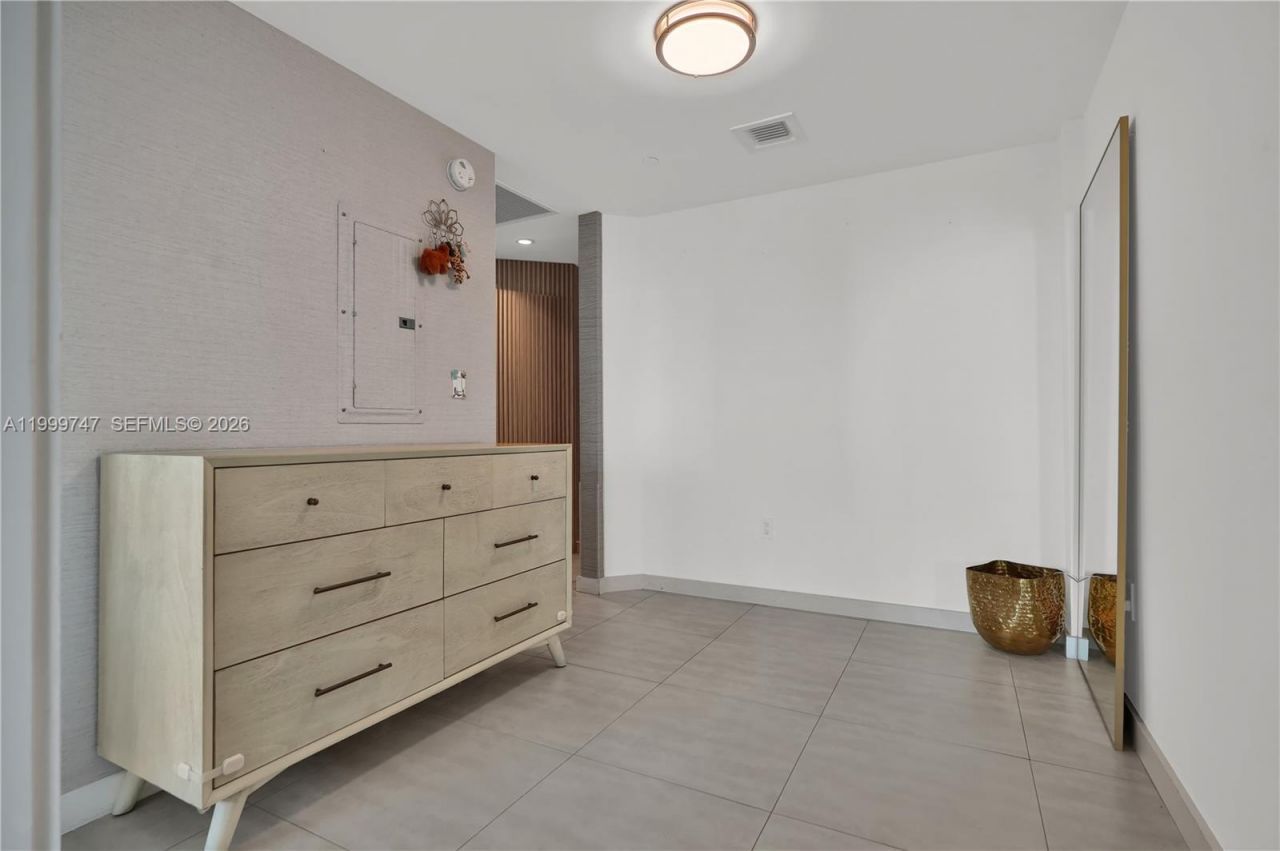 1300 S Miami Ave, Unit 2705, Miami, FL 33130 Photo