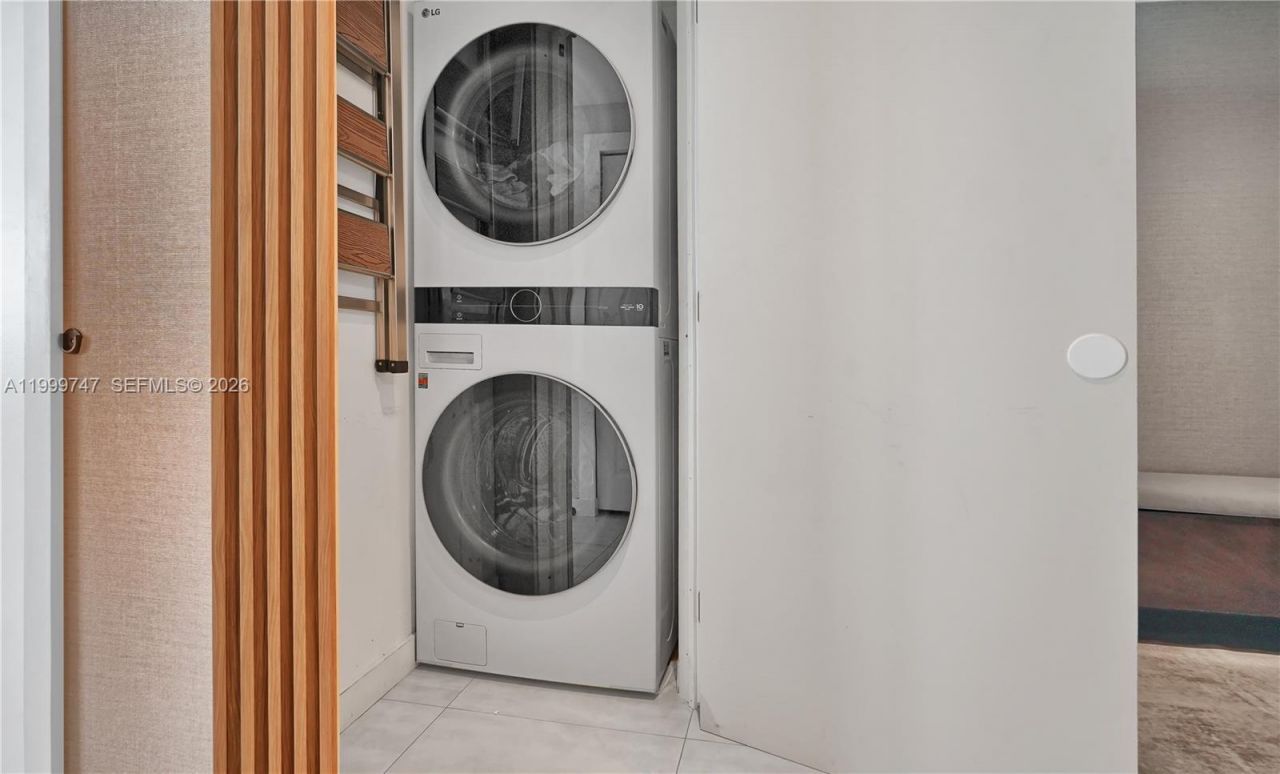 1300 S Miami Ave, Unit 2705, Miami, FL 33130 Photo