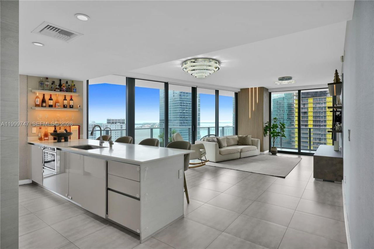 1300 S Miami Ave, Unit 2705, Miami, FL 33130 Photo