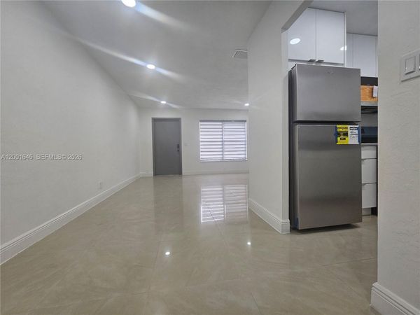 700 NE 46th Ct , Unit 2, Oakland Park, FL 33334