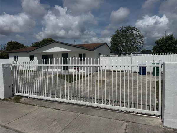 19710 NW 46th Ave, Unit 1, Miami Gardens, FL 33055