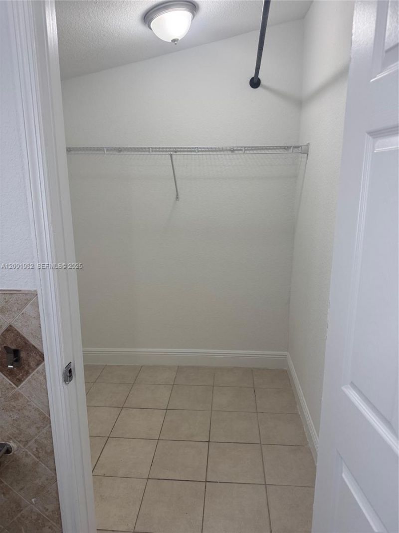 19710 NW 46th Ave, Unit 1, Miami Gardens, FL 33055 Photo