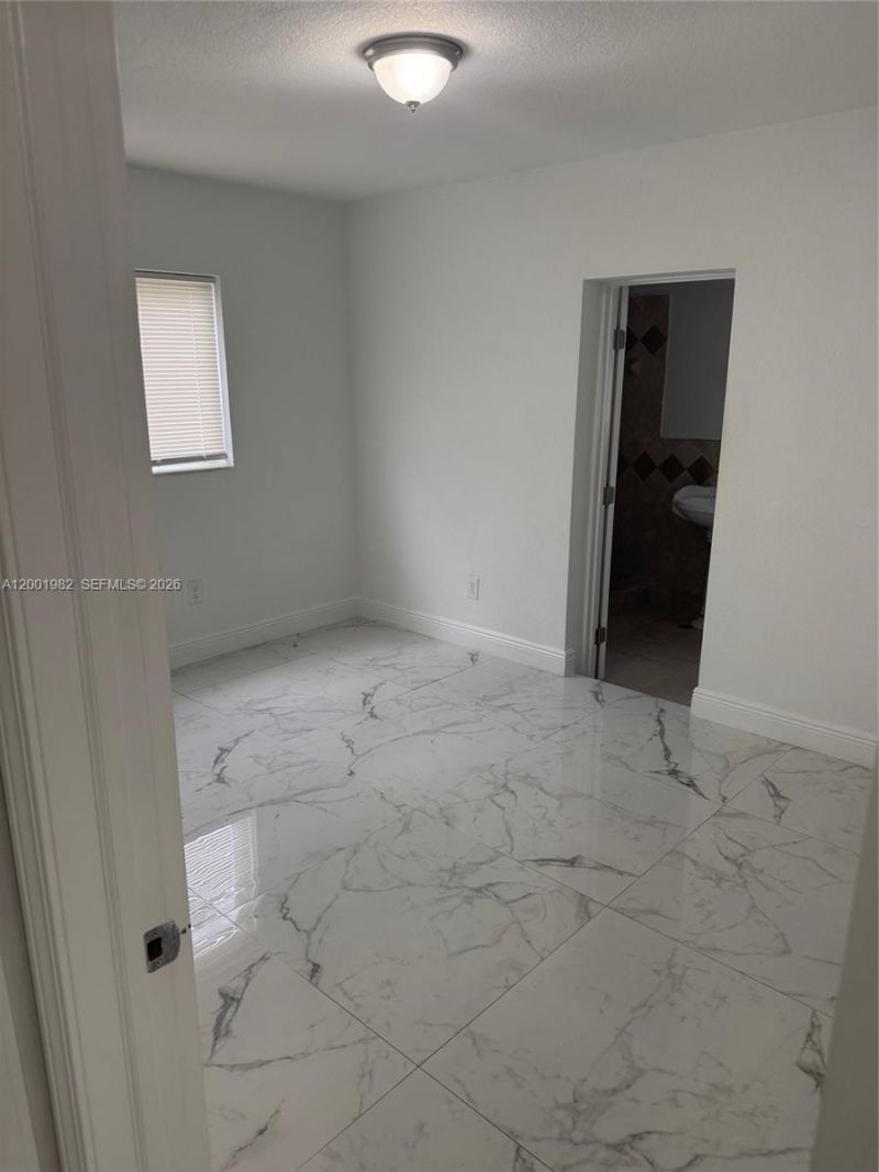 19710 NW 46th Ave, Unit 1, Miami Gardens, FL 33055 Photo