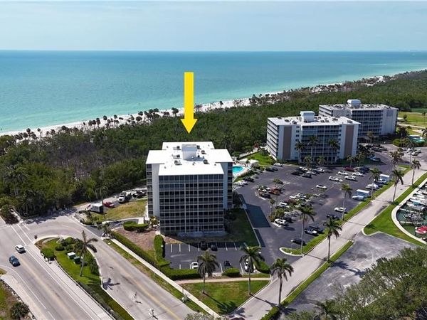 1 Bluebill AVE, Unit 711, NAPLES, FL 34108
