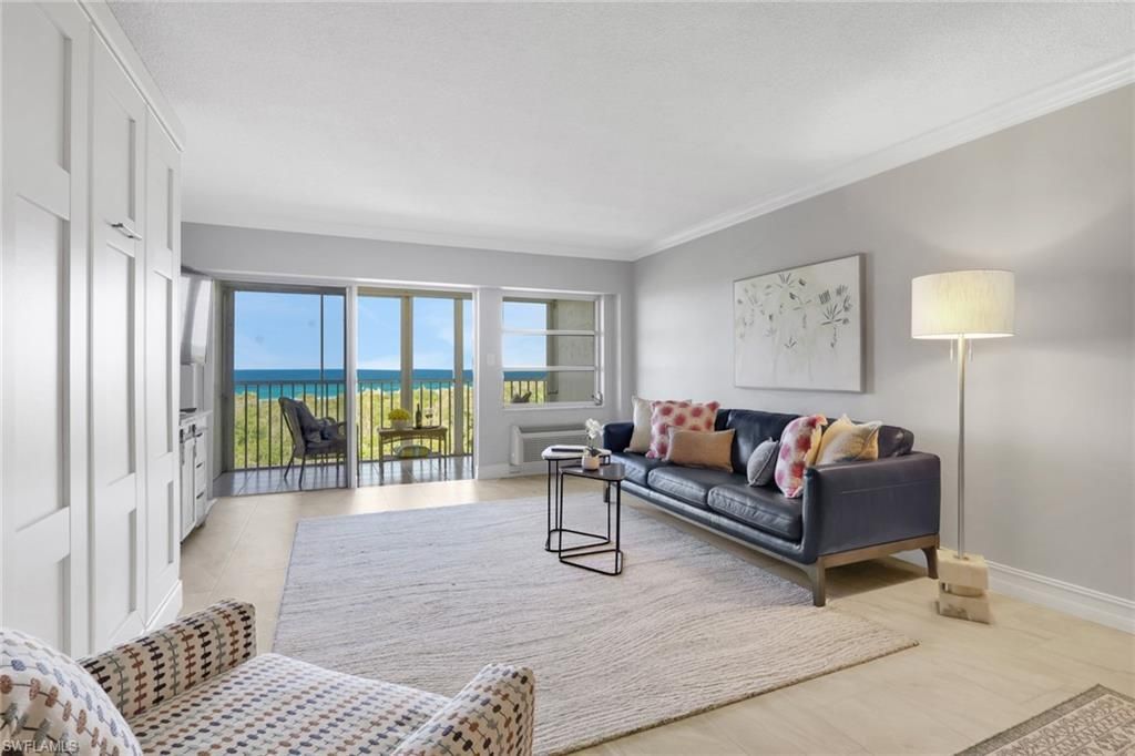 1 Bluebill Ave, Unit 711, Naples, FL 34108 Photo