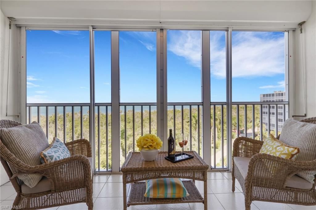 1 Bluebill Ave, Unit 711, Naples, FL 34108 Photo