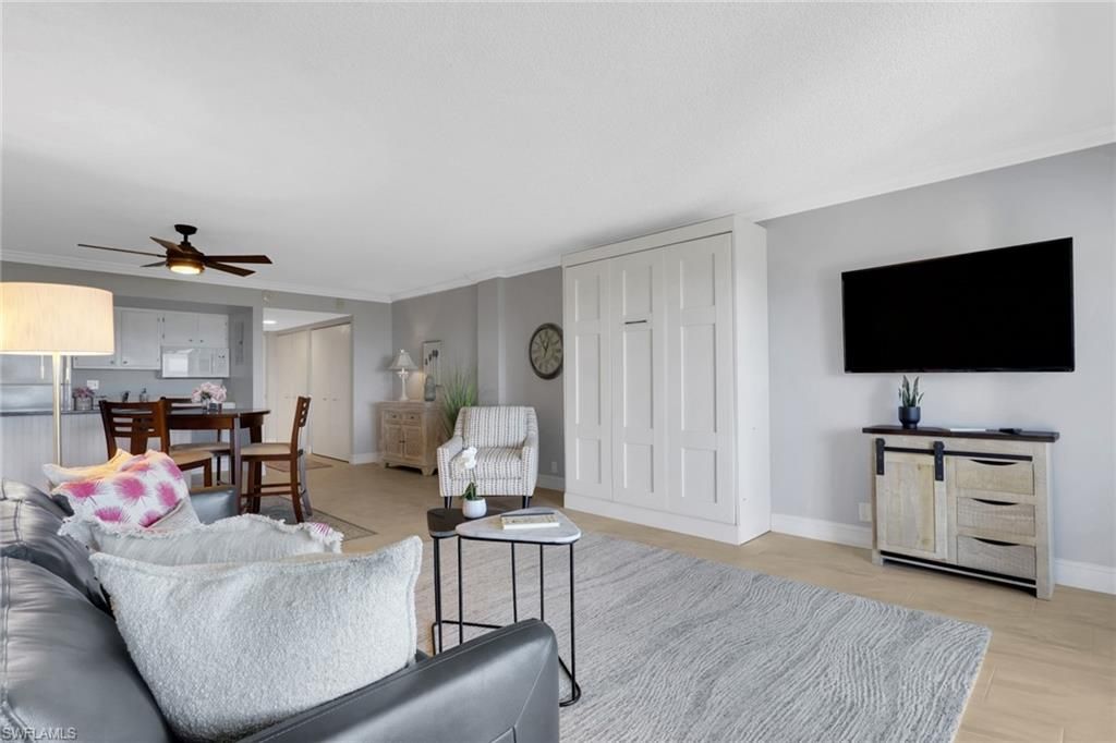 1 Bluebill Ave, Unit 711, Naples, FL 34108 Photo