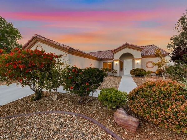 10612 Spring Garden Court , Las Vegas, NV 89134