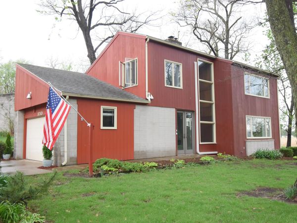850 W Winding Road, Rensselaer, IN 47978