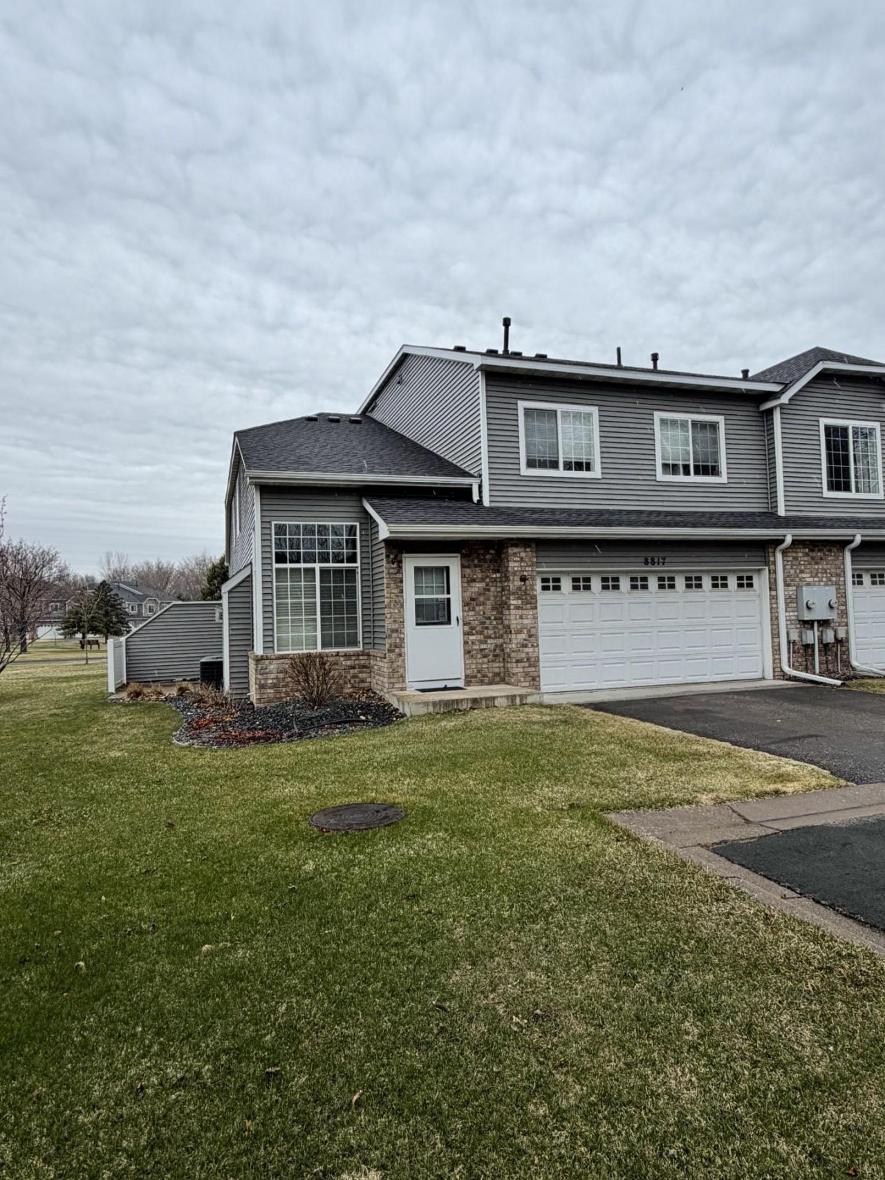 8817 Hastings Circle NE, Blaine, MN 55449