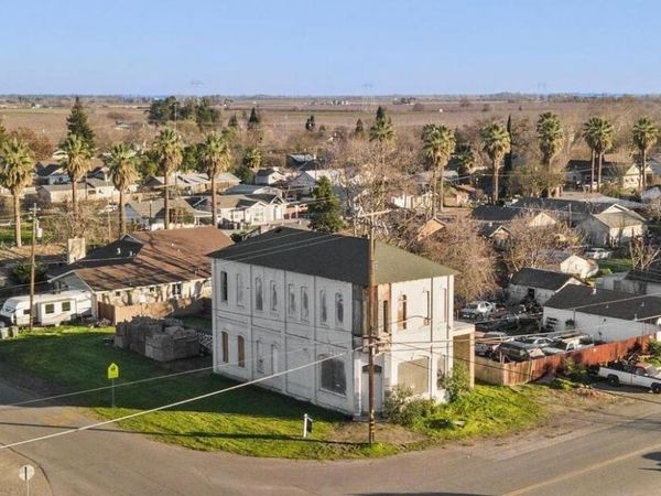 2195 California St, Sutter, CA 95982