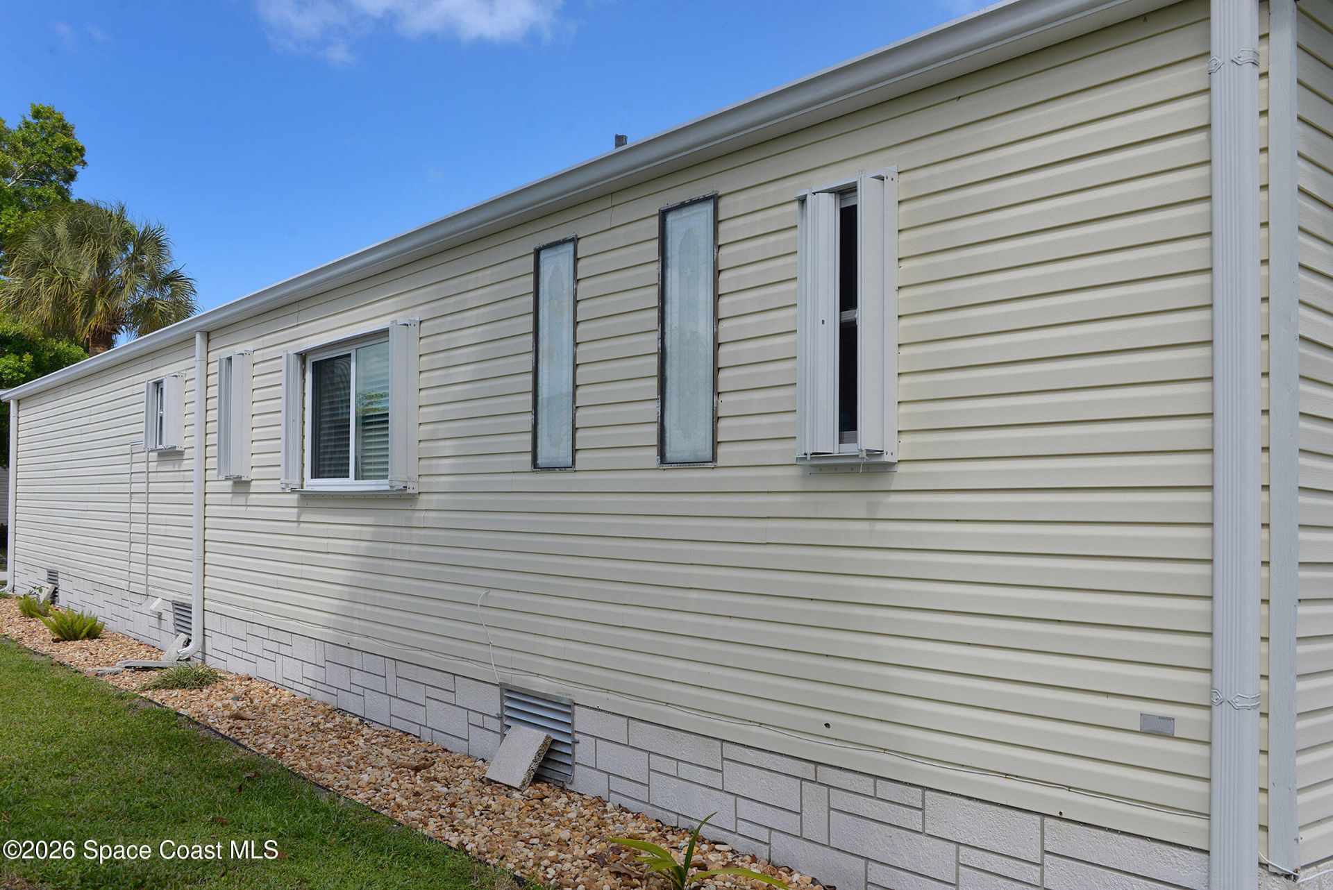 567 Dolphin Circle, Barefoot Bay, FL 32976 Photo