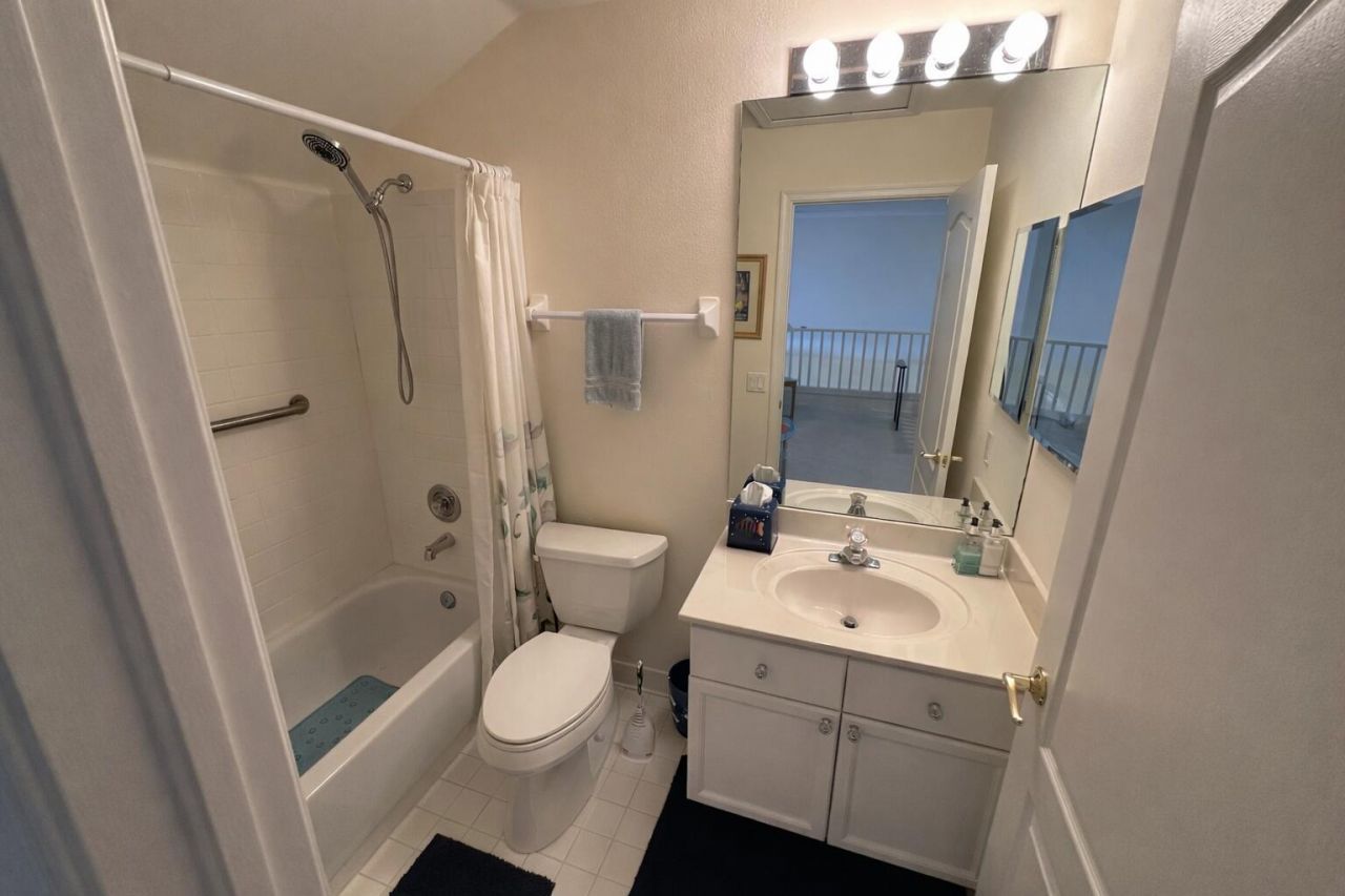 77 Spyglass Way N, Palm Beach Gardens, FL 33418 Photo