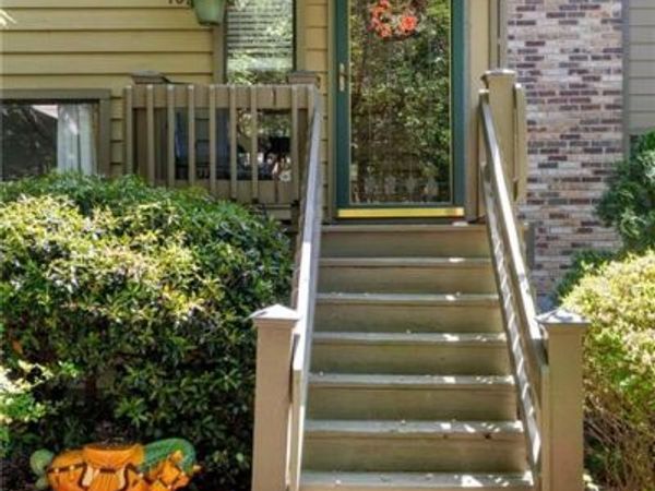 1866 D'Youville Lane, Atlanta, GA 30341