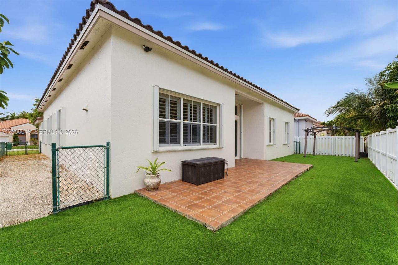 3653 SW 162nd Ave, Miramar, FL 33027 Photo