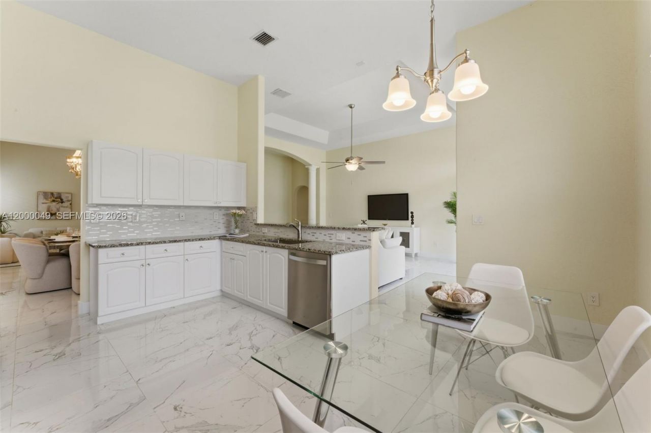 3653 SW 162nd Ave, Miramar, FL 33027 Photo