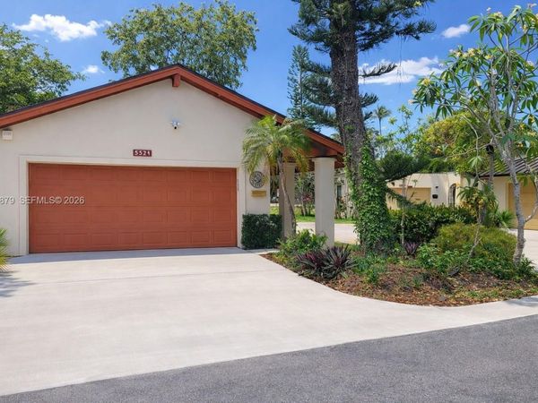 5524 Constant Spring Ter , Unit 213, Lauderhill, FL 33319