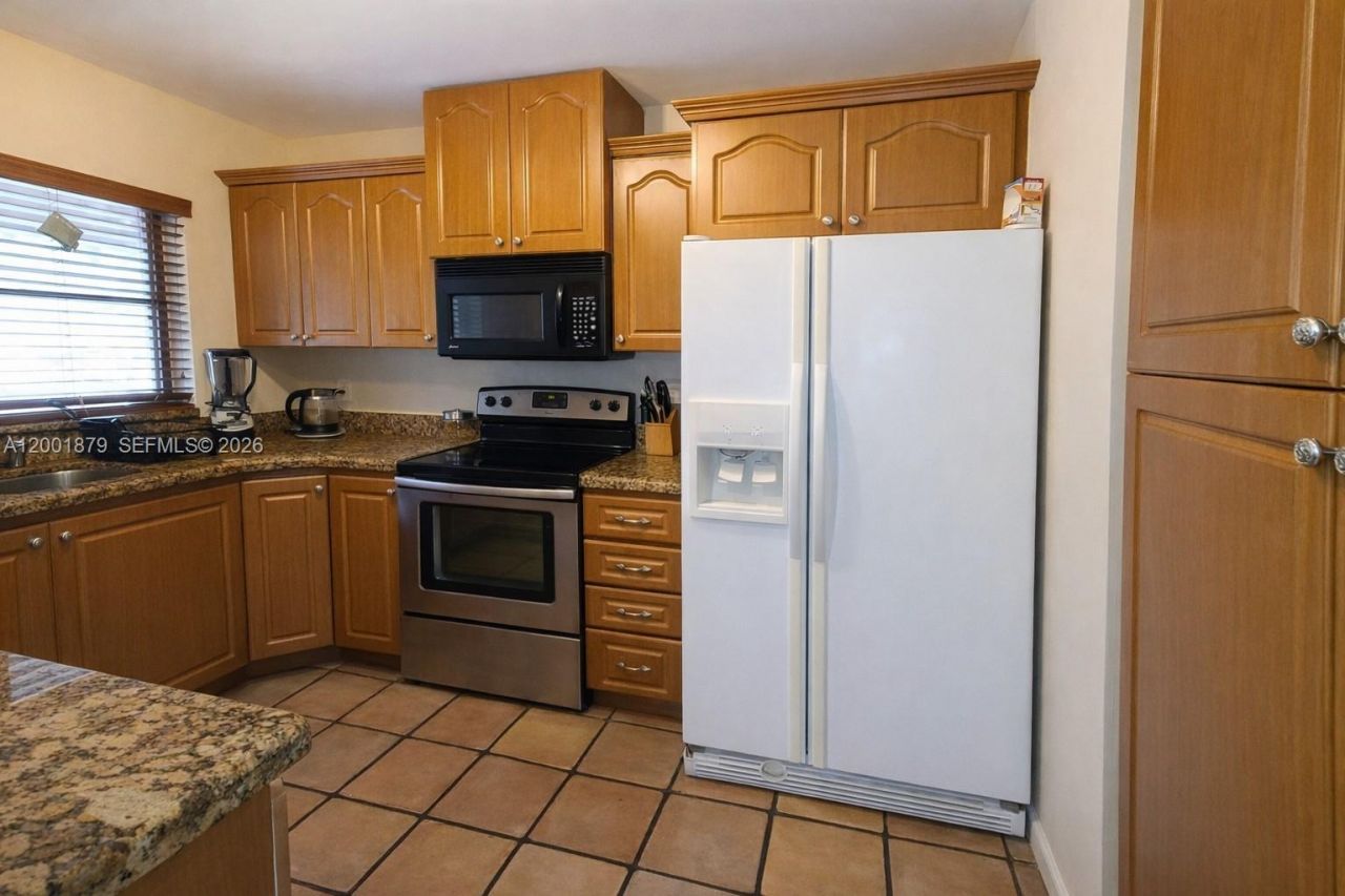 5524 Constant Spring Ter , Unit 213, Lauderhill, FL 33319 Photo