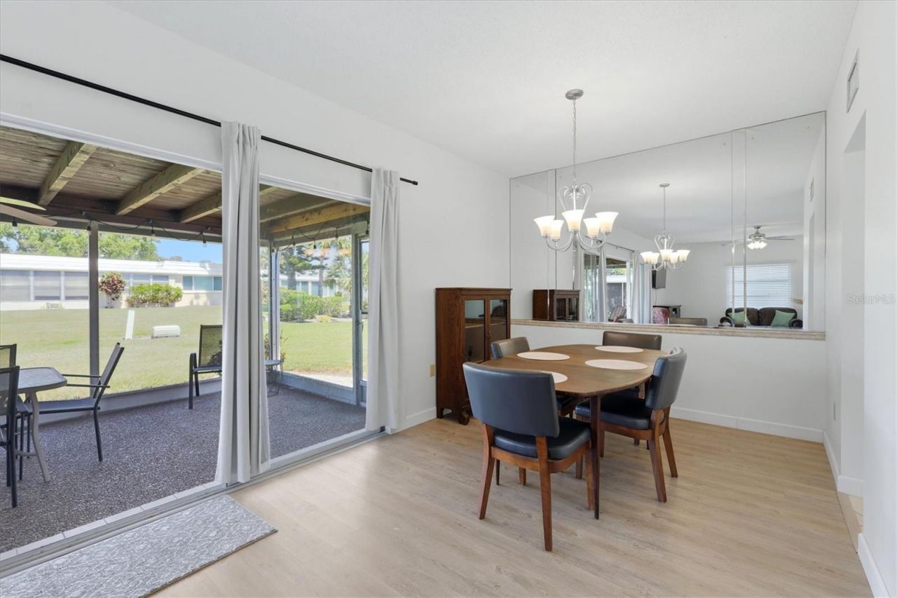 5887 Tidewood Avenue, Unit 2, Sarasota, FL 34231 Photo