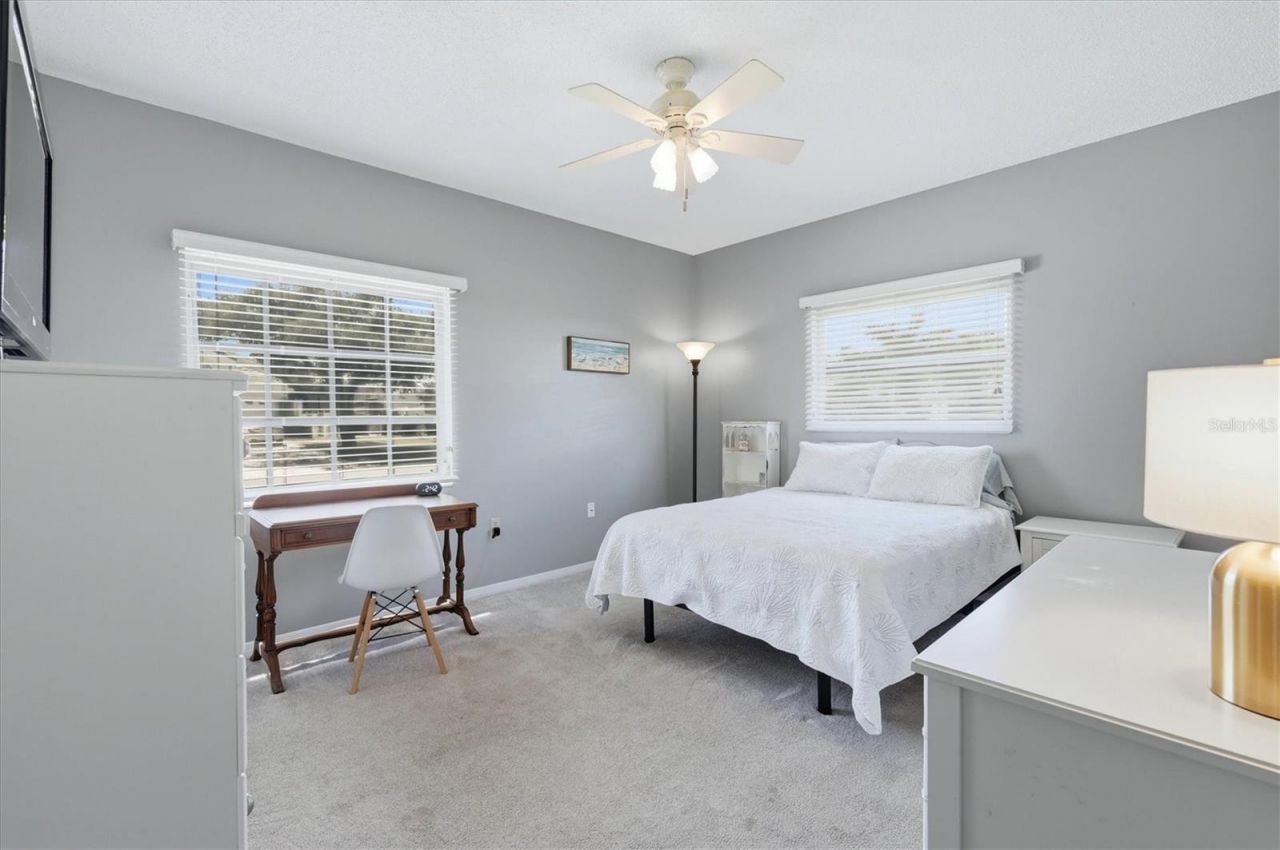 5887 Tidewood Avenue, Unit 2, Sarasota, FL 34231 Photo