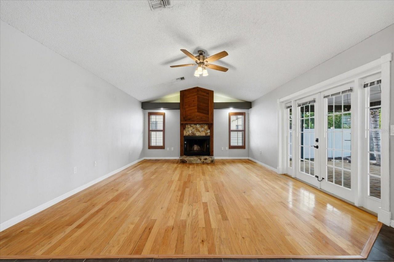 12836 Pineway Drive, Largo, FL 33773 Photo