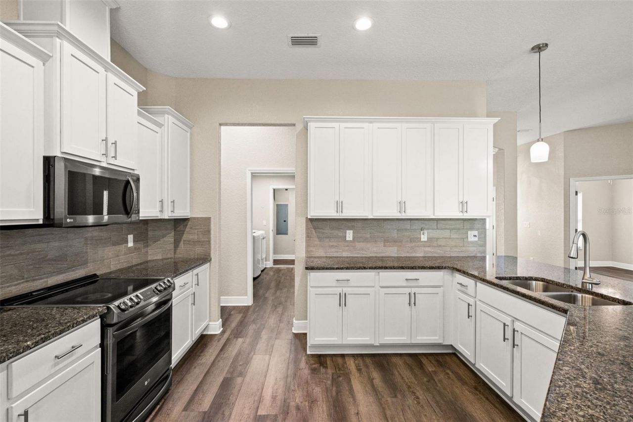 11099 Yellow Hammer Road, Weeki Wachee, FL 34614 Photo