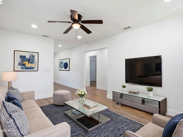 114 C St, Tracy, CA 95376