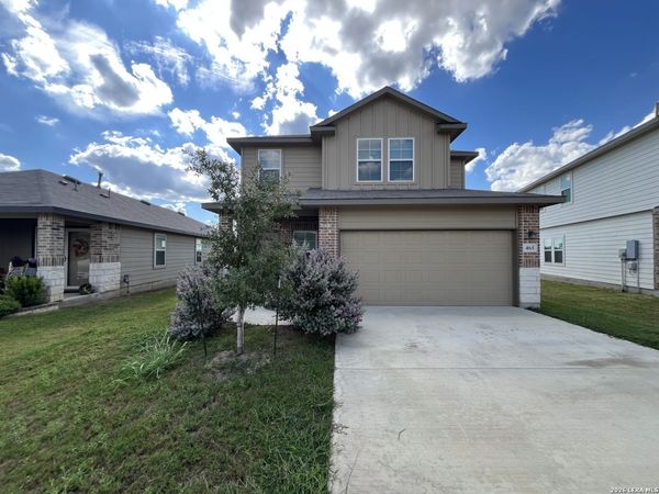 465 MIDDLE GREEN LOOP, Floresville, TX 78114