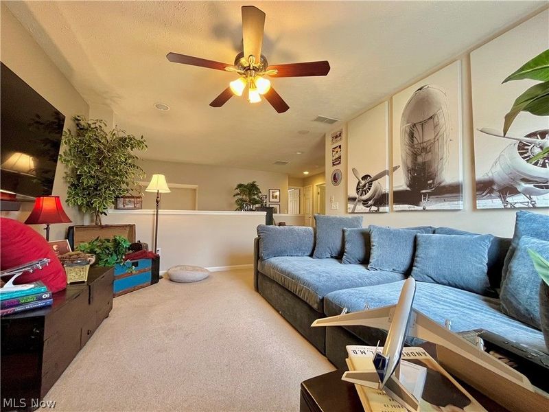 991 Croghan Way, Akron, OH 44321 Photo 10