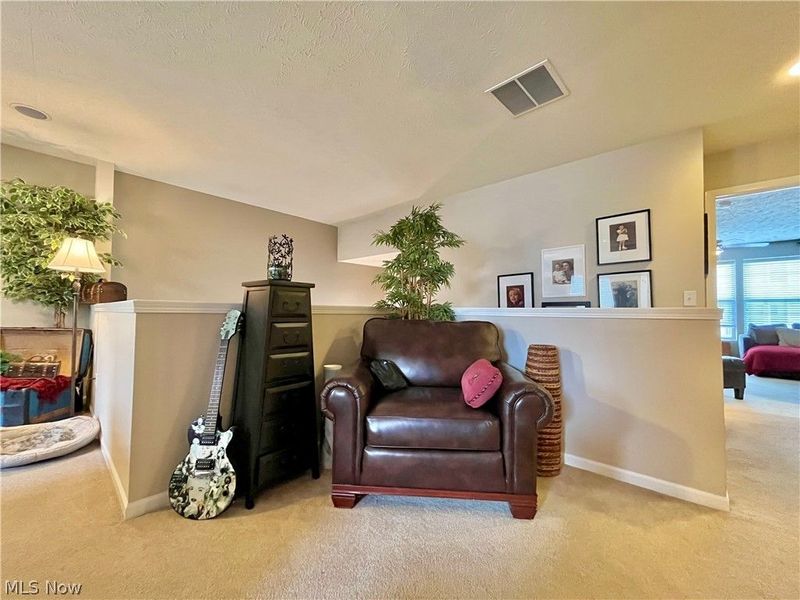 991 Croghan Way, Akron, OH 44321 Photo 11