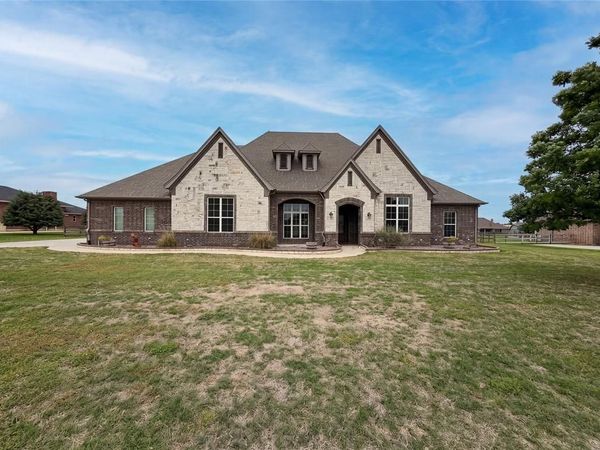 13341 Escalara Lane, Justin, TX 76247