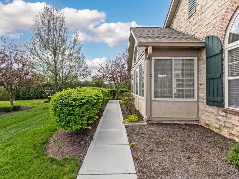 7775 Red Maple Place, Westerville, OH 43082 Photo 3