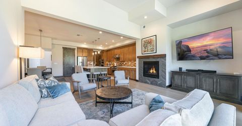 10109 Corrie Court, Truckee, CA 96161 Photo